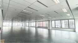 The Heeren (D9), Office #611016511